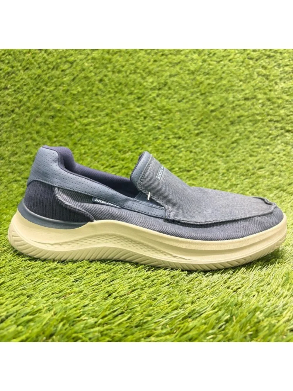Skechers Hasting Fielden Mens Size 8.5 Blue Beige Casual Walking Slip On Shoes